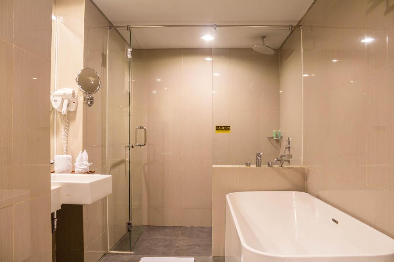 Khas Tugu Hotel Yogyakarta Exterior foto